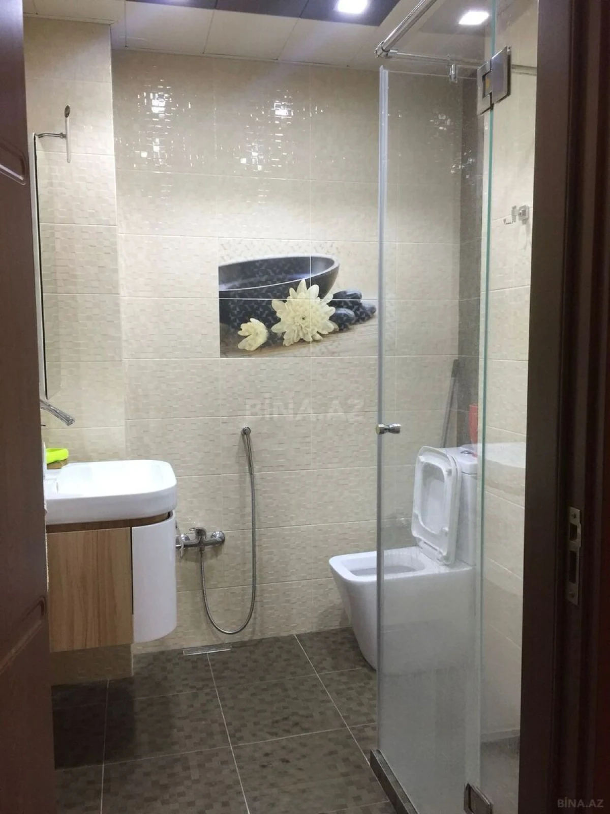 Kirayə verilir 3 otaqlı mənzil 65 m²
