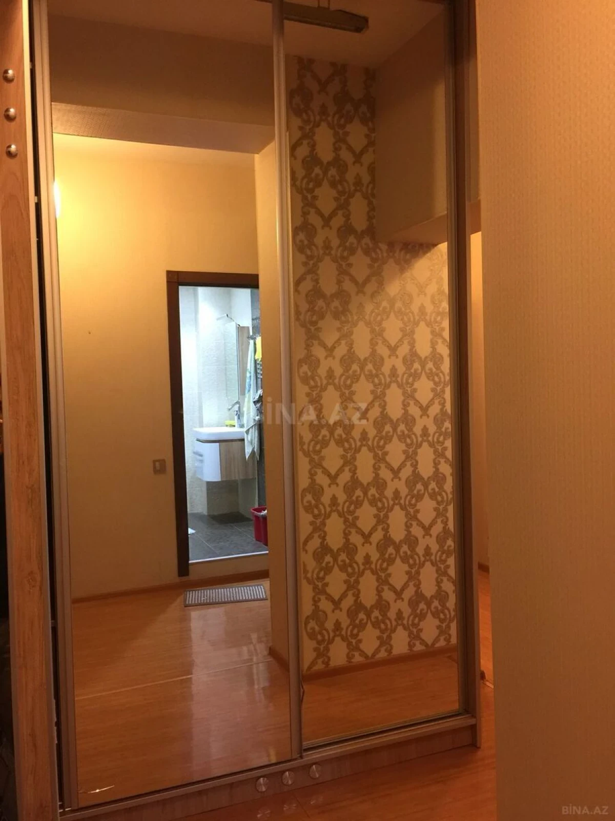 Kirayə verilir 3 otaqlı mənzil 65 m²