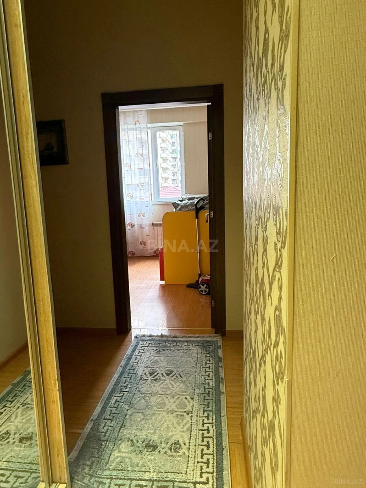 Kirayə verilir 3 otaqlı mənzil 65 m²