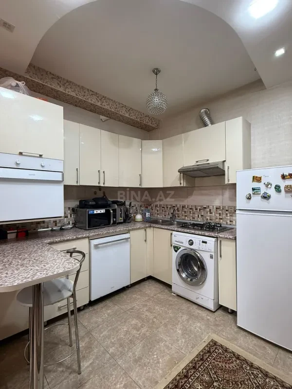 Kirayə verilir 3 otaqlı mənzil 65 m²