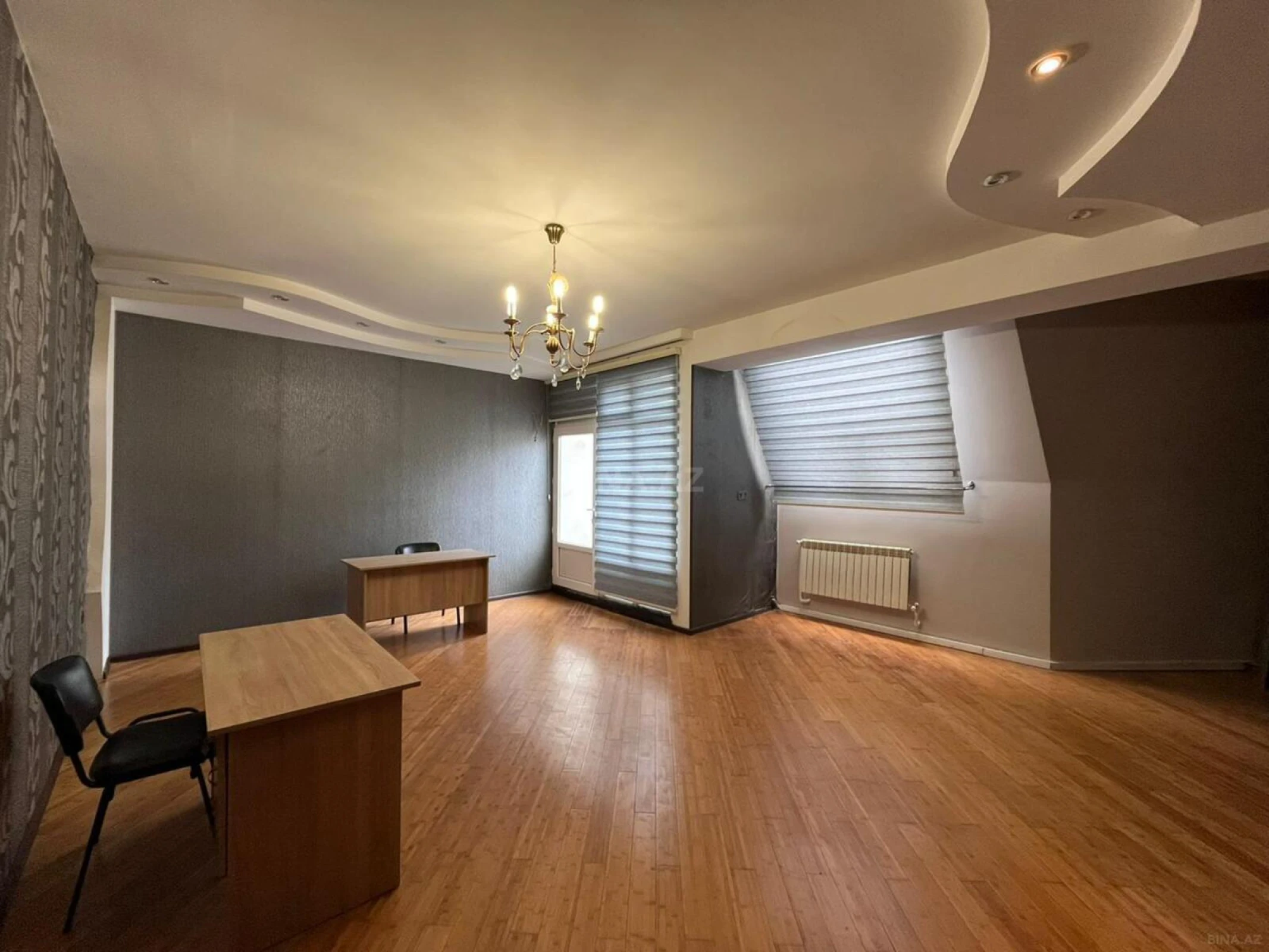 Kirayə verilir 3 otaqlı mənzil 170 m²
