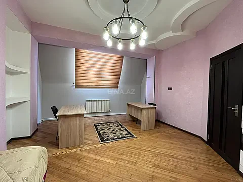 Kirayə verilir 3 otaqlı mənzil 170 m²