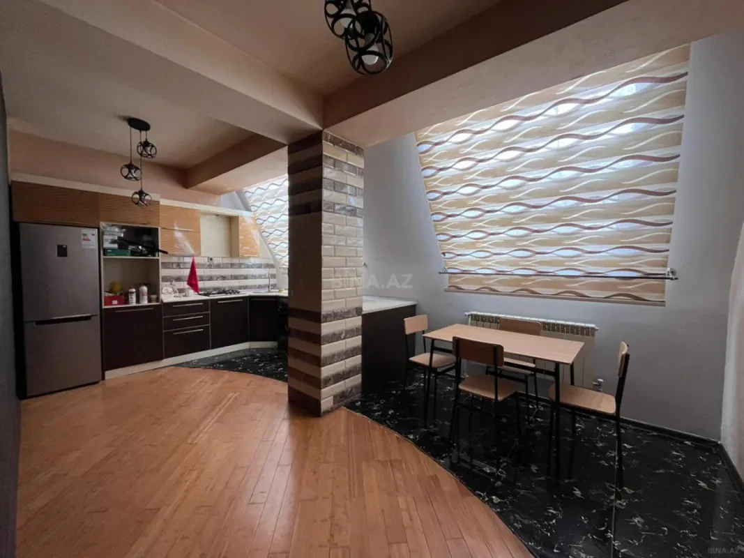 Kirayə verilir 3 otaqlı mənzil 170 m²