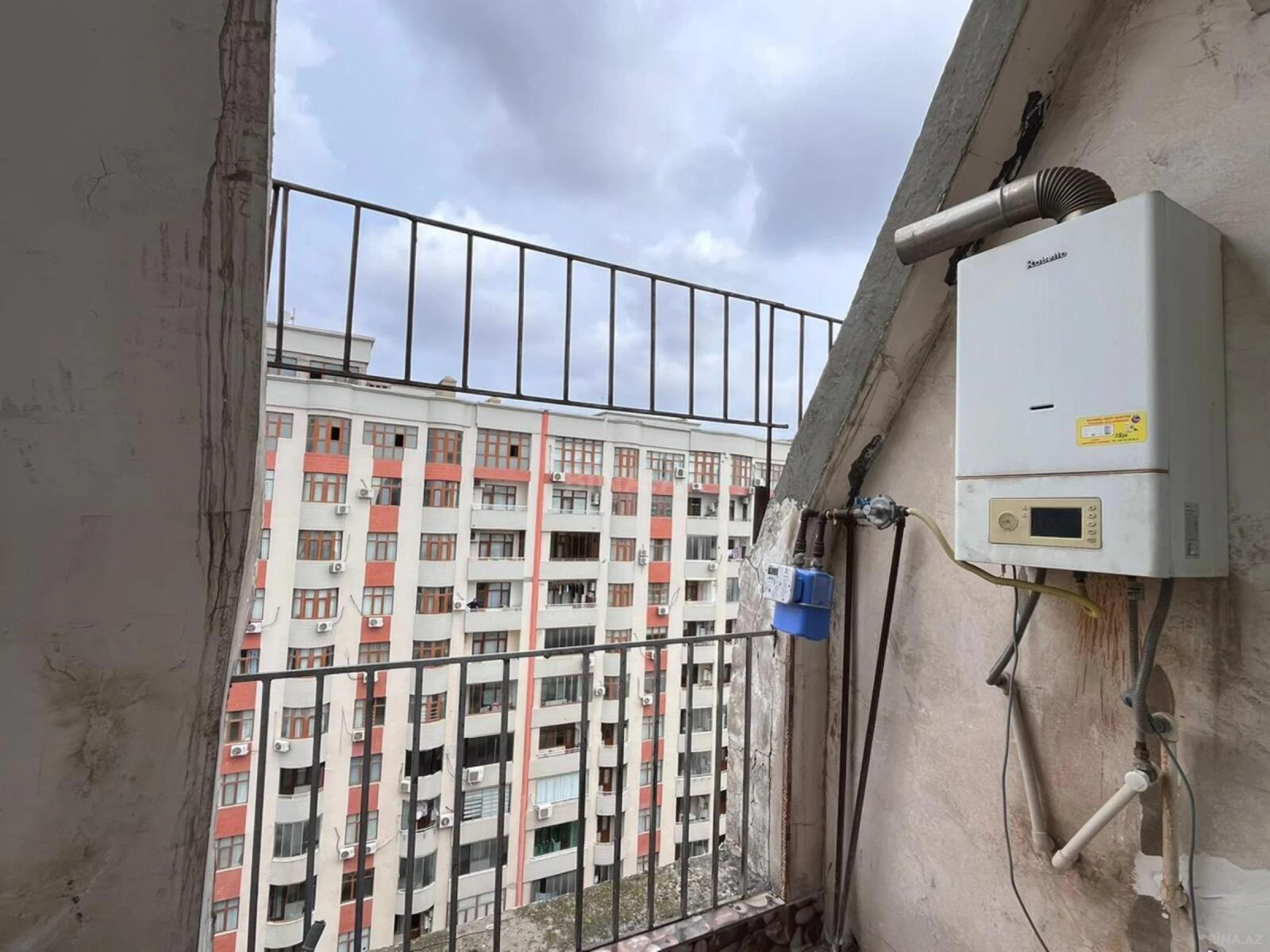 Kirayə verilir 3 otaqlı mənzil 170 m²