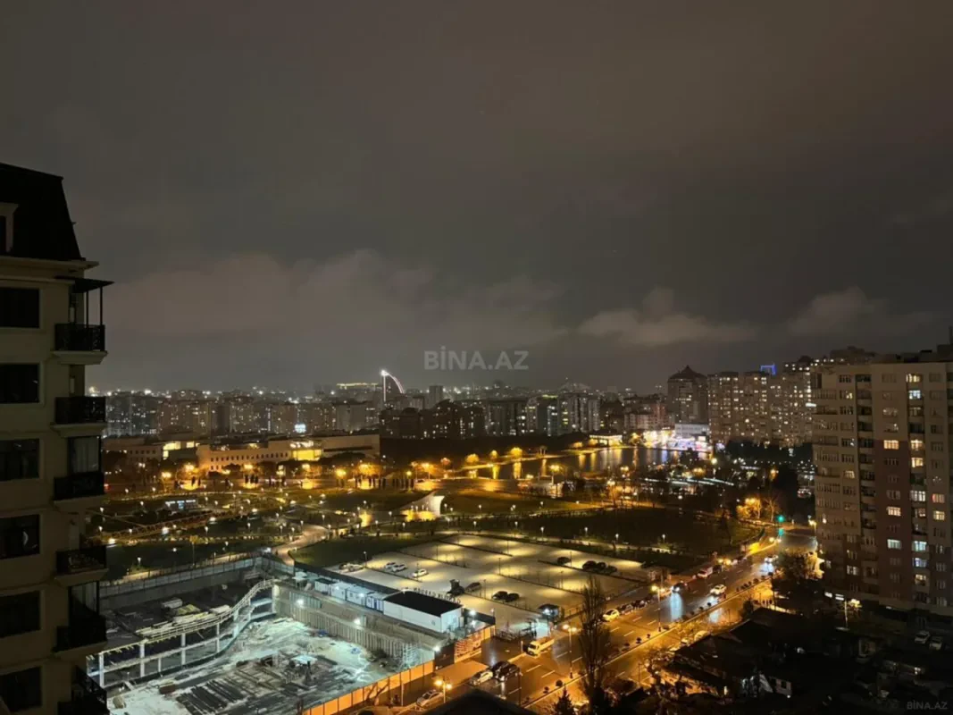 Kirayə verilir 3 otaqlı mənzil 170 m²