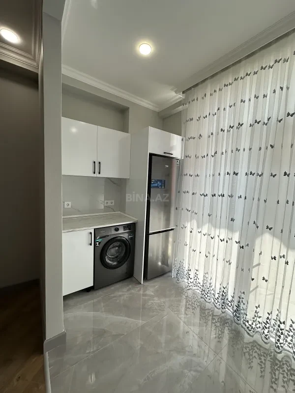Kirayə verilir 2 otaqlı mənzil 65 m²