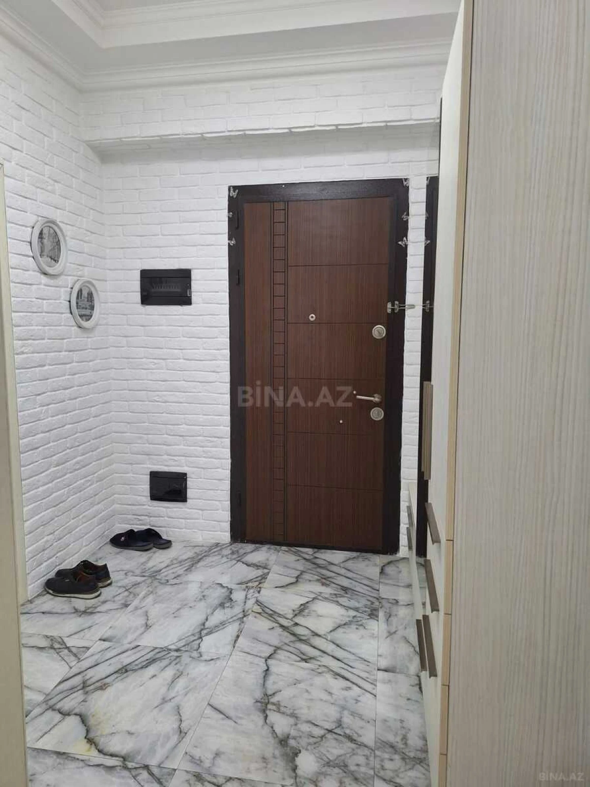 Kirayə verilir 2 otaqlı mənzil 70 m²