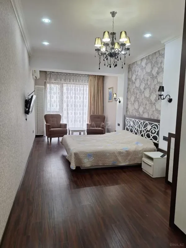 Kirayə verilir 2 otaqlı mənzil 70 m²
