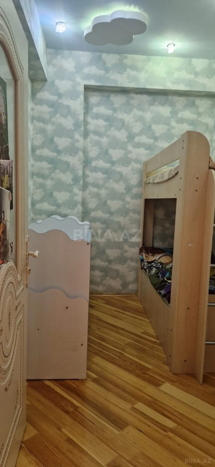 Satılır 3 otaqlı mənzil 70 m²