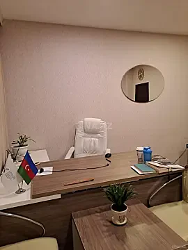Kirayə verilir 20 otaqlı ofis 1100 m²