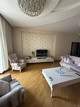 Satılır 4 otaqlı mənzil 222 m² — Bakı 4 otaq 222.00 m²