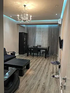 Kirayə verilir 2 otaqlı mənzil 88 m² — Bakı, Nərimanov 2 otaq 88.00 m²