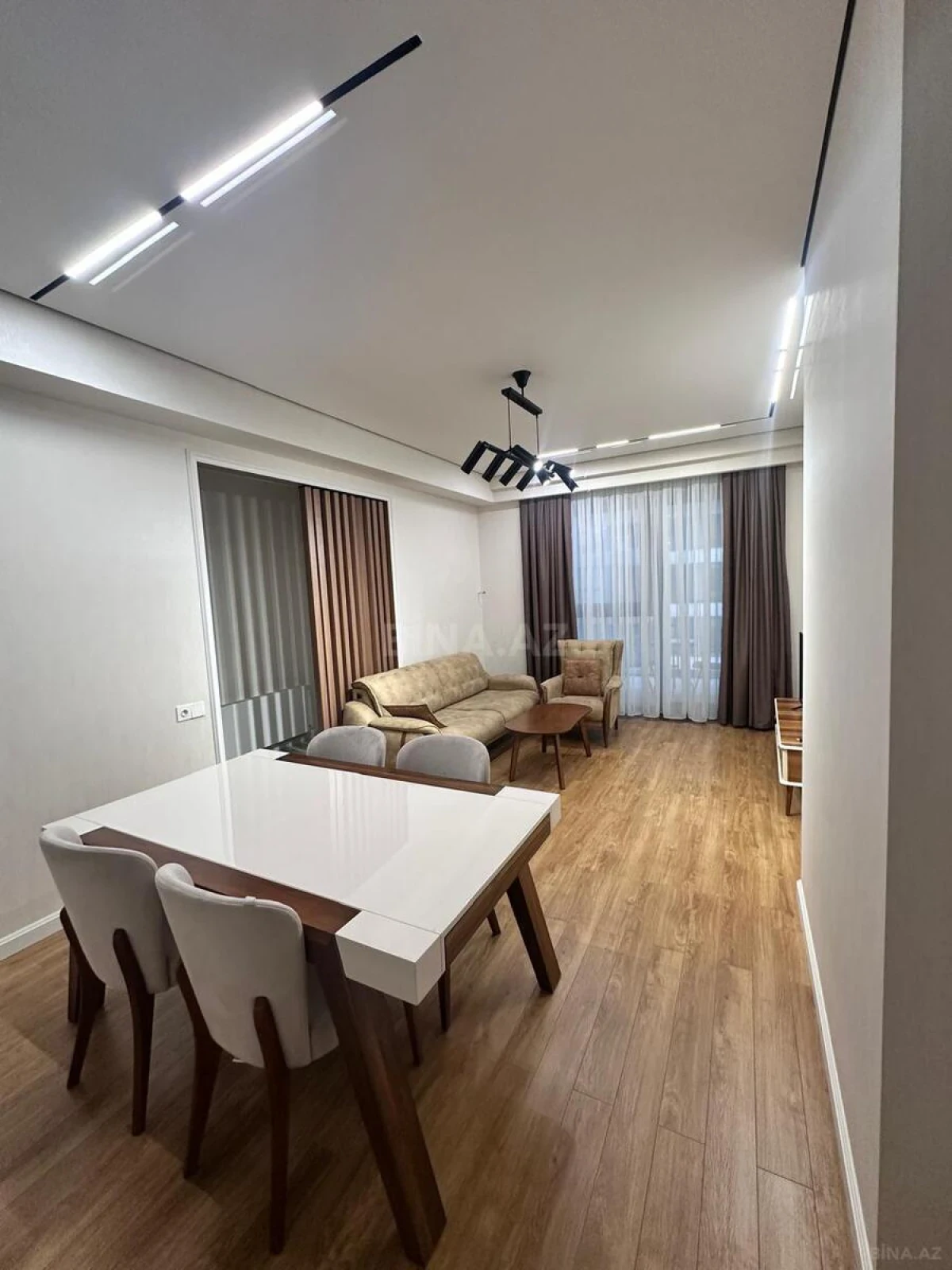 Kirayə verilir 3 otaqlı mənzil 85 m²