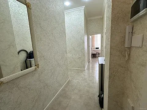 Satılır 2 otaqlı mənzil 80 m²