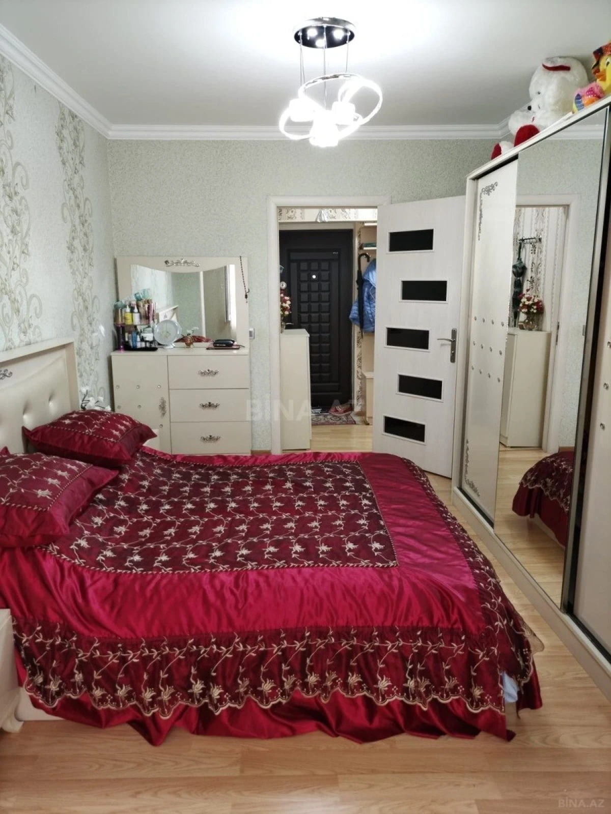 Satılır 2 otaqlı mənzil 50 m²