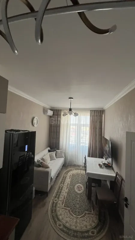 Satılır 2 otaqlı mənzil 55 m²