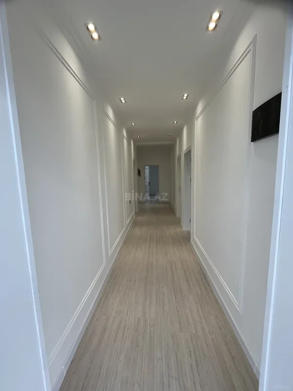Satılır 6 otaqlı həyət evi 175.5 m²
