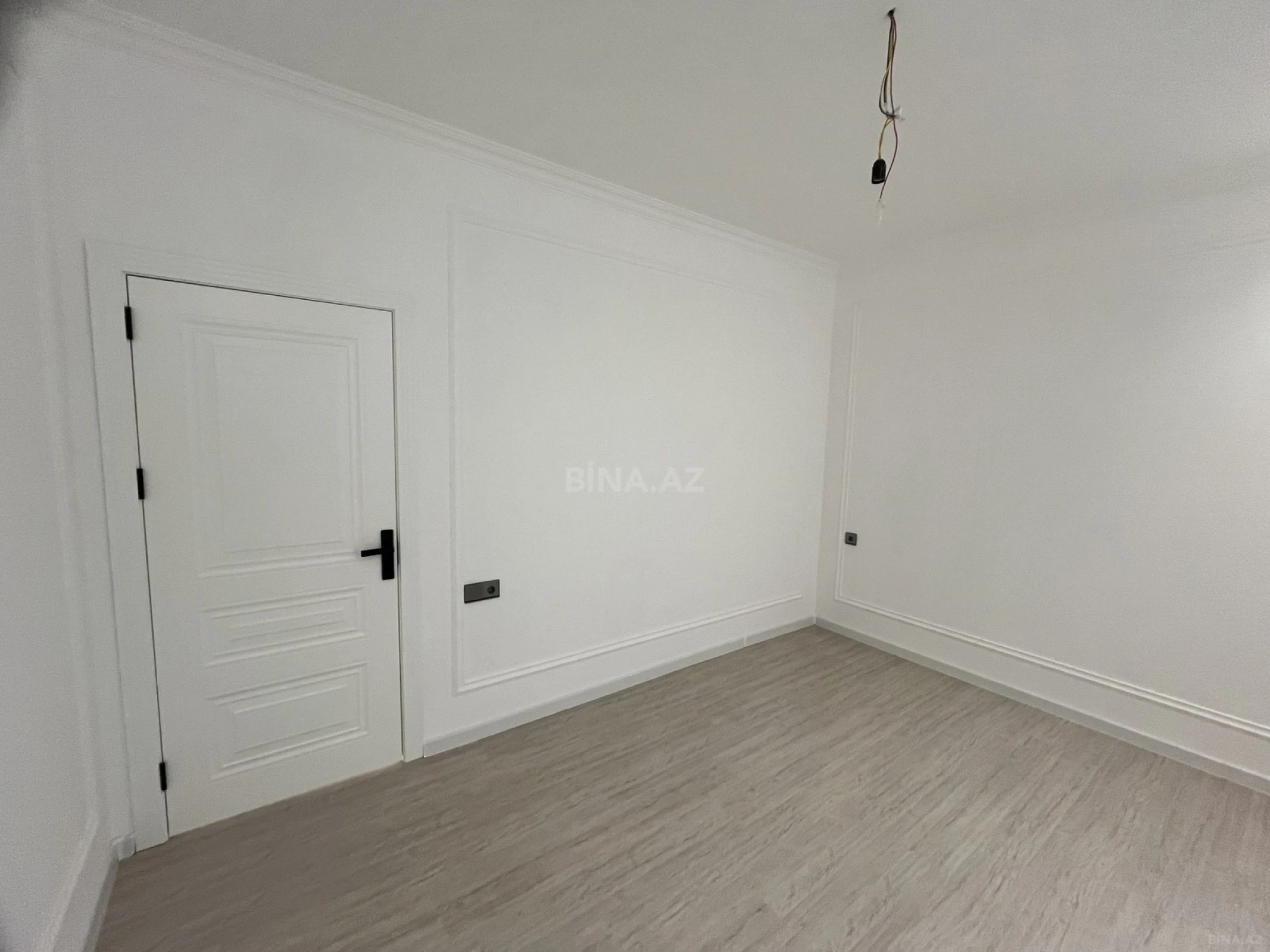 Satılır 6 otaqlı həyət evi 175.5 m²