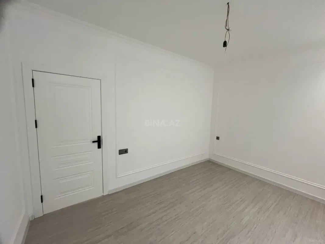 Satılır 6 otaqlı həyət evi 175.5 m²