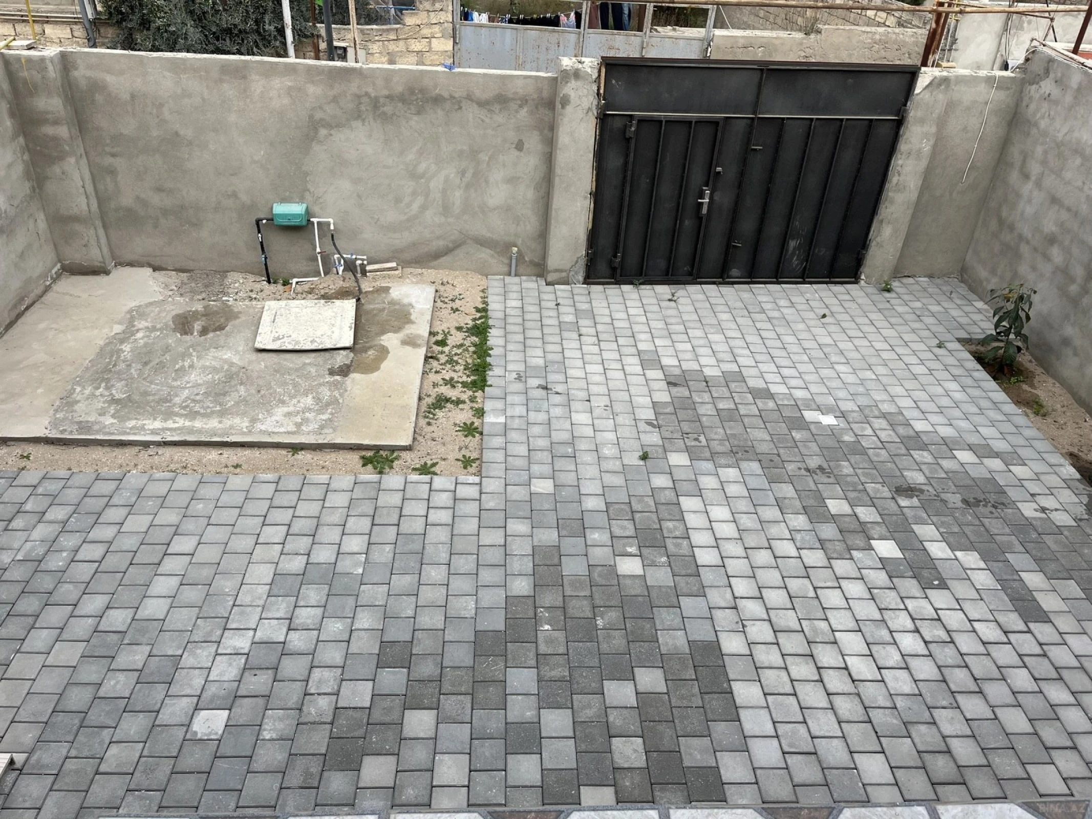 Satılır 6 otaqlı həyət evi 175.5 m²