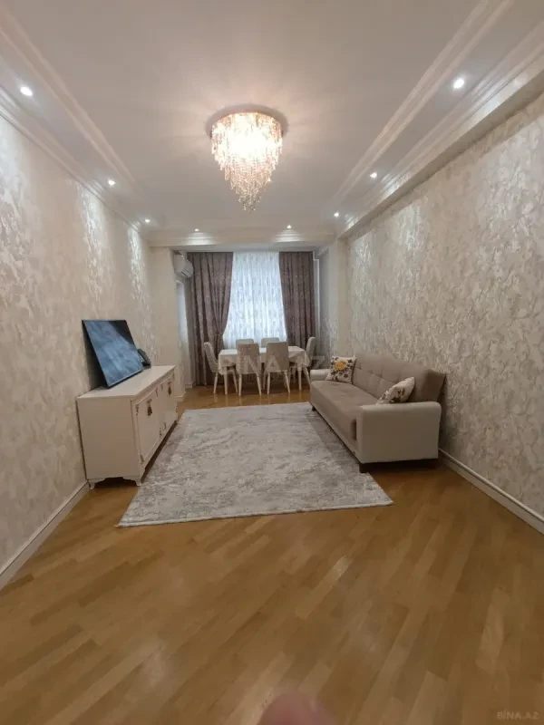 Satılır 2 otaqlı mənzil 65 m²