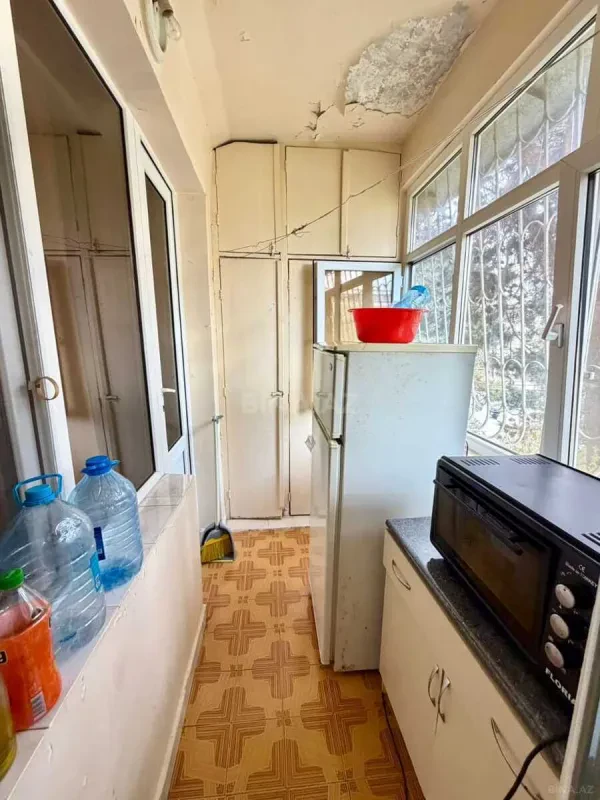 Satılır 2 otaqlı mənzil 65 m²