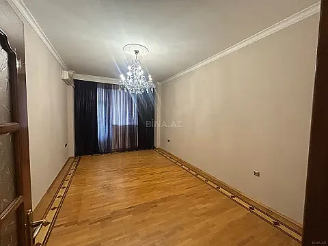 Kirayə verilir 3 otaqlı mənzil 160 m²