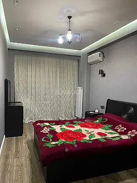 Kirayə verilir 2 otaqlı mənzil 70 m²