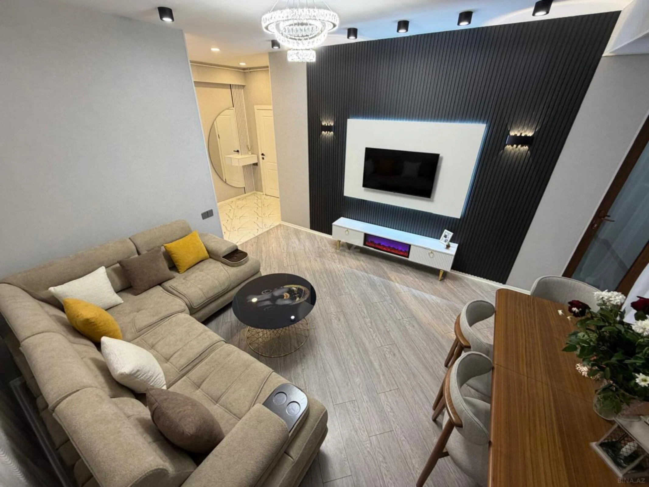Satılır 2 otaqlı mənzil 52 m²