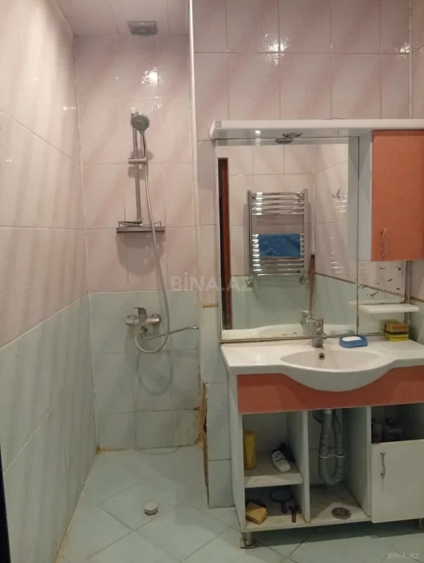 Kirayə verilir 3 otaqlı mənzil 130 m²