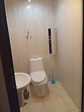 Kirayə verilir 3 otaqlı mənzil 130 m²