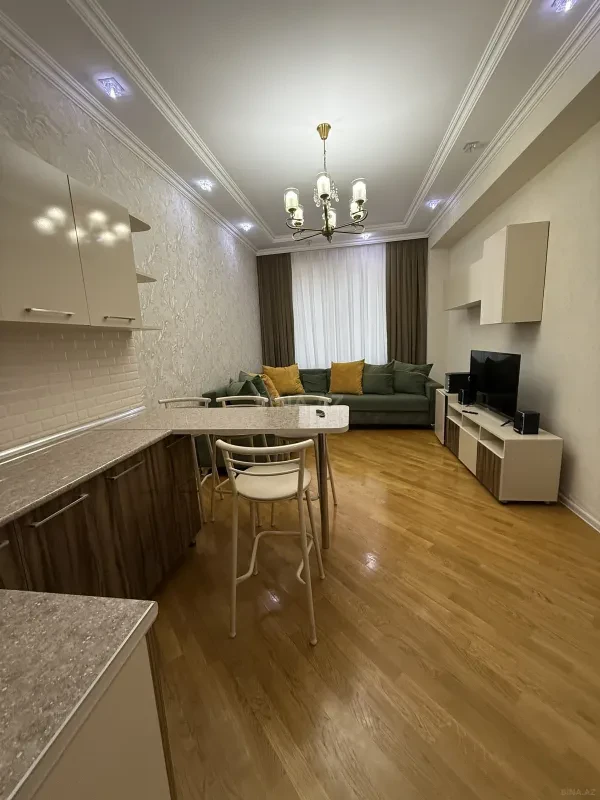 Satılır 2 otaqlı mənzil 55 m²