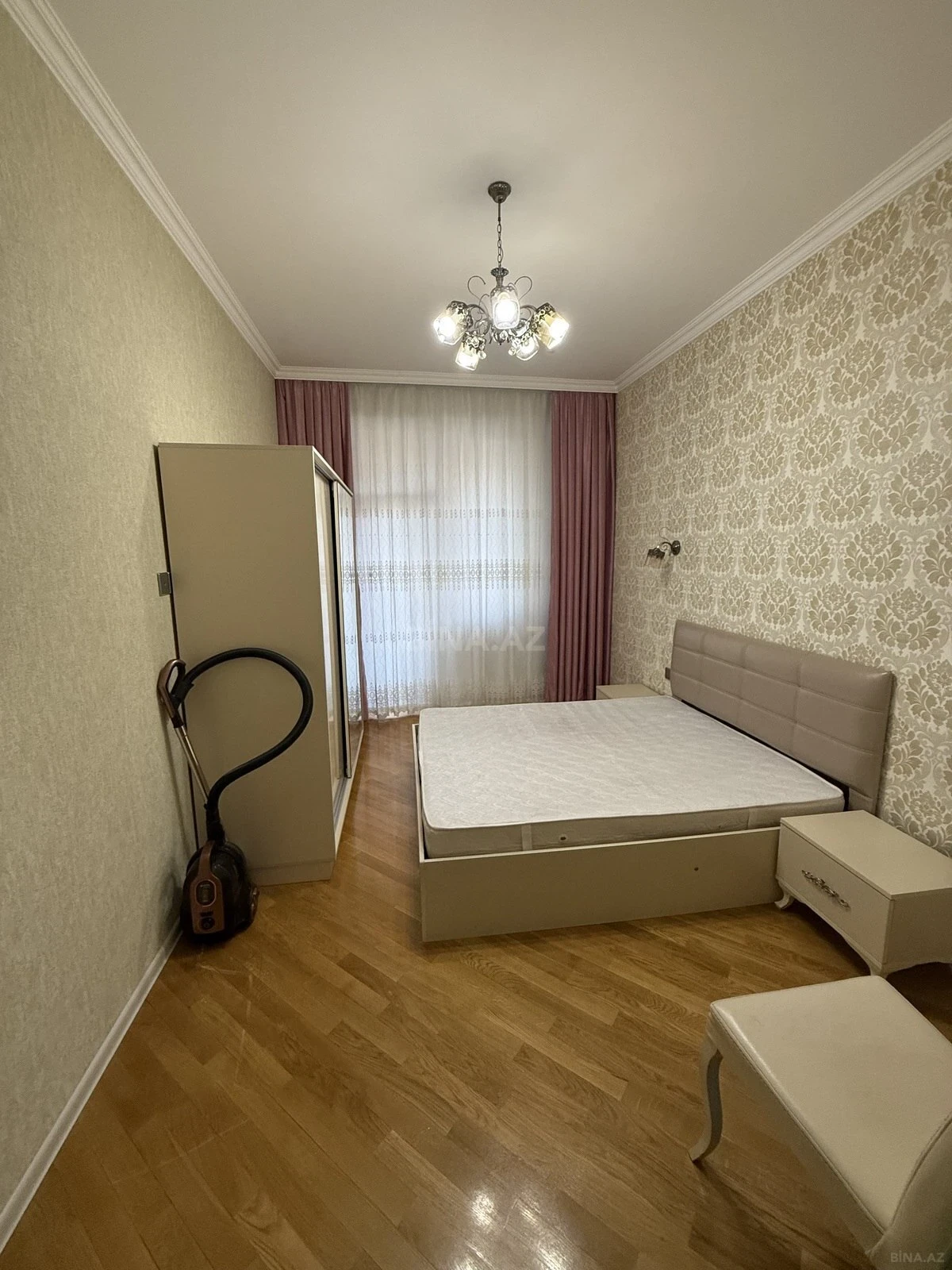 Satılır 2 otaqlı mənzil 55 m²