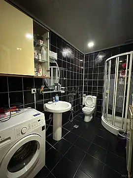 Satılır 3 otaqlı mənzil 107 m²