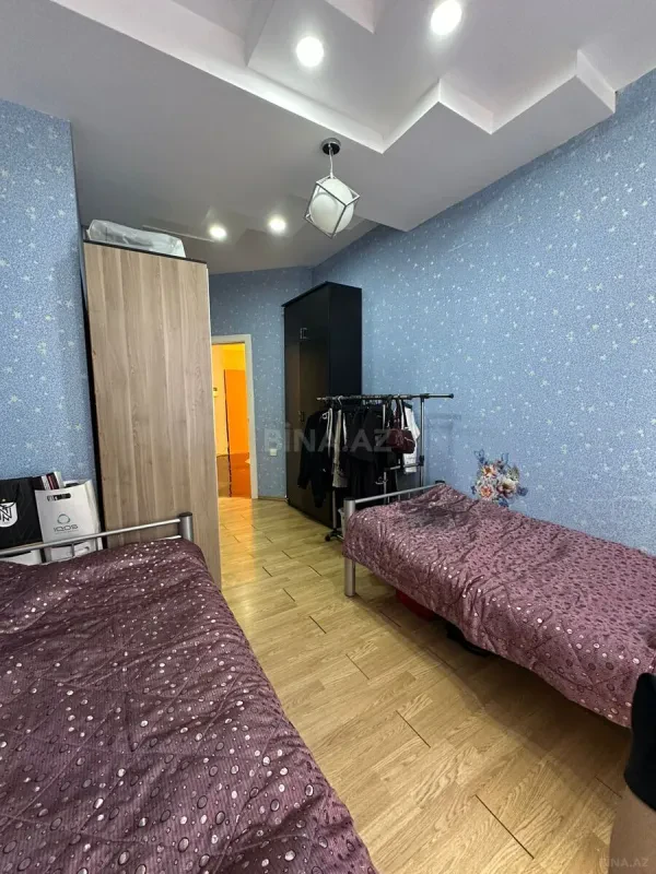 Satılır 3 otaqlı mənzil 107 m²