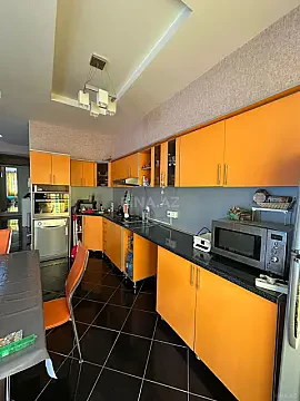 Satılır 3 otaqlı mənzil 107 m²