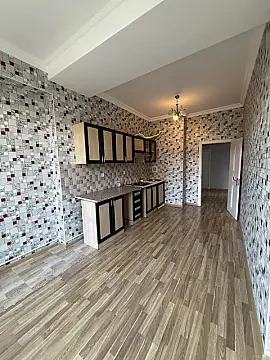 Satılır 4 otaqlı mənzil 120 m²