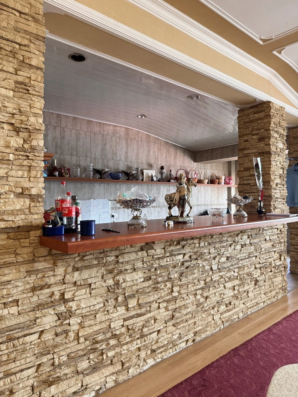 Satılır 7 otaqlı mənzil 360 m²
