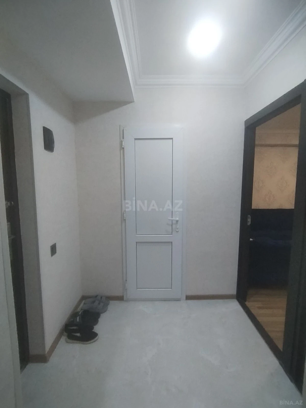 Satılır 2 otaqlı mənzil 47 m²