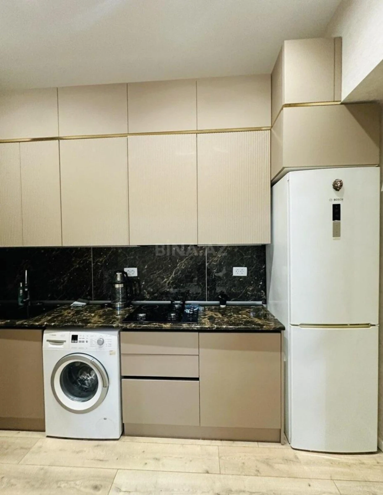 Kirayə verilir 2 otaqlı mənzil 63 m²