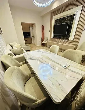 Kirayə verilir 2 otaqlı mənzil 63 m²