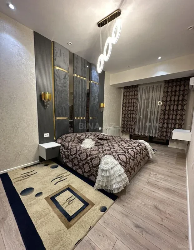 Kirayə verilir 2 otaqlı mənzil 63 m²