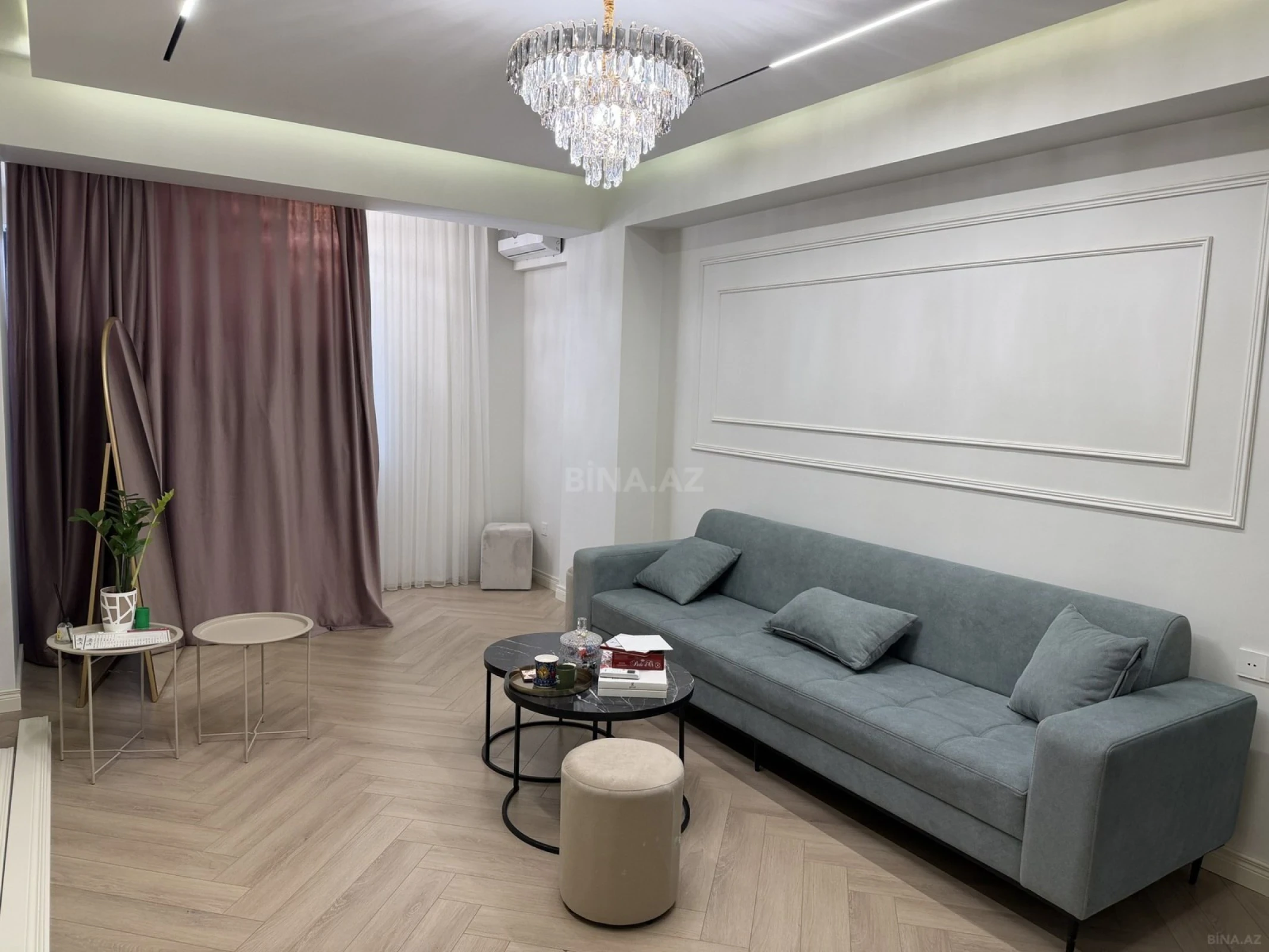Satılır 2 otaqlı mənzil 65 m²