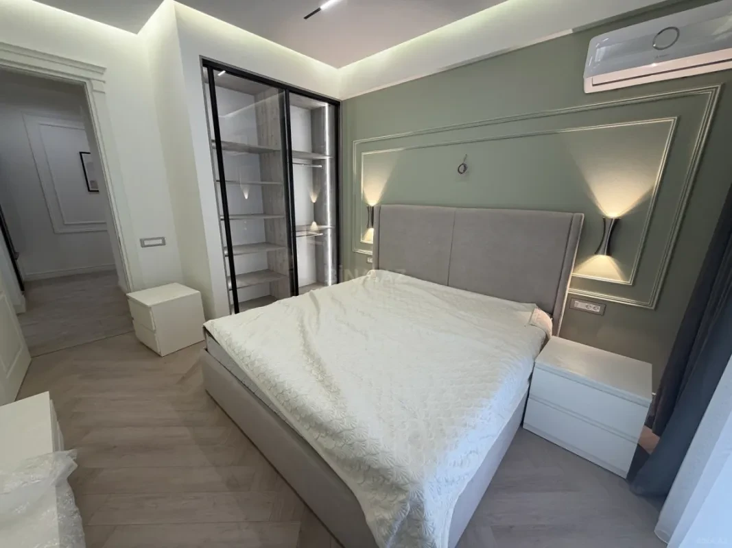 Satılır 2 otaqlı mənzil 67 m²