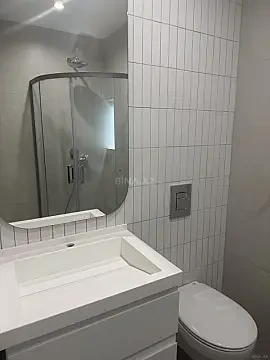 Satılır 2 otaqlı mənzil 67 m²