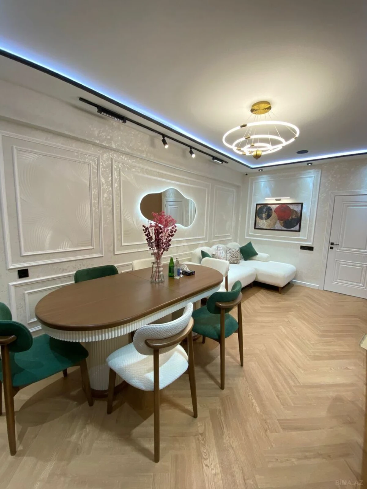 Satılır 2 otaqlı mənzil 60 m²