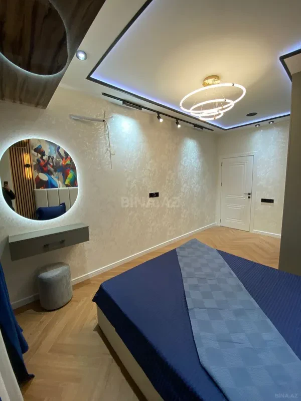 Satılır 2 otaqlı mənzil 60 m²