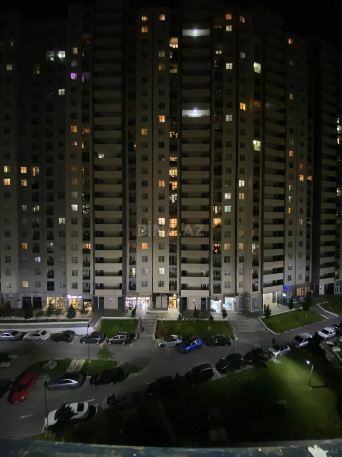 Satılır 2 otaqlı mənzil 60 m²