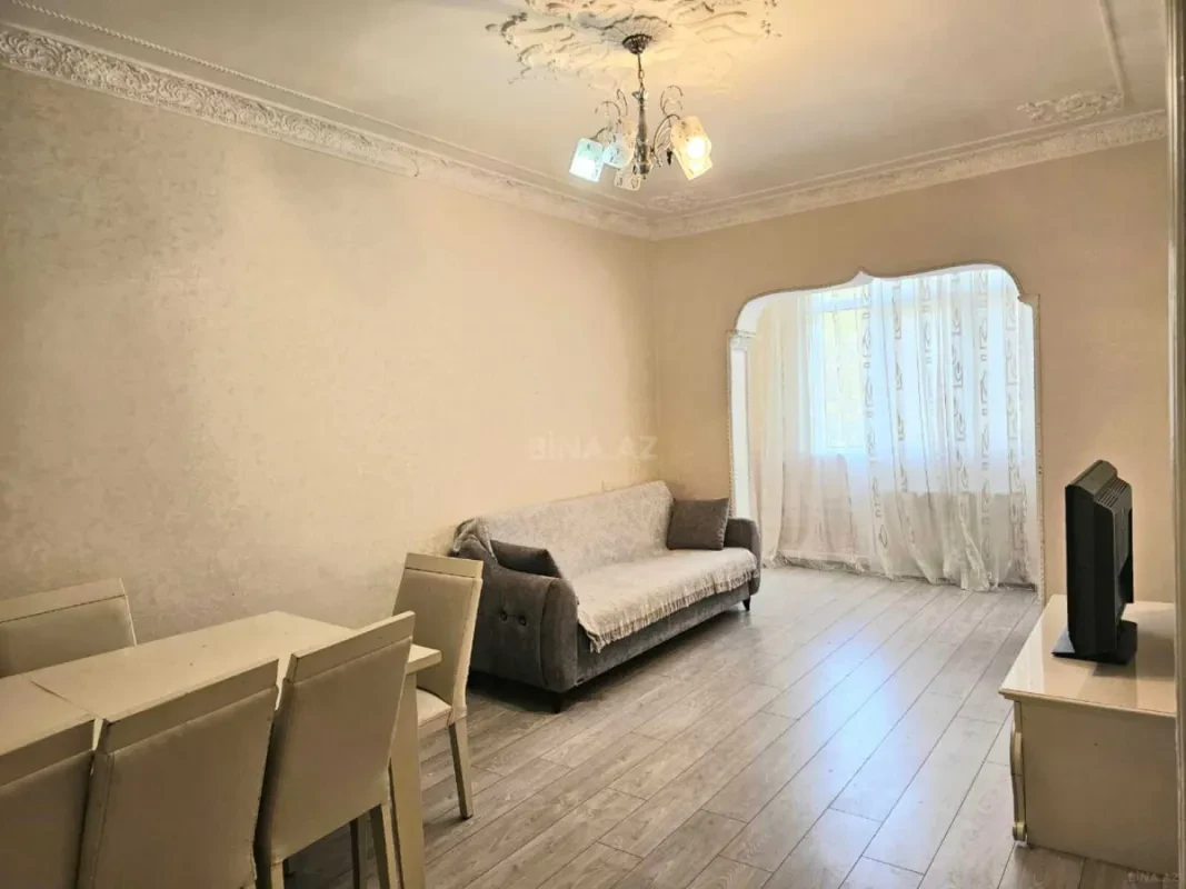 Kirayə verilir 3 otaqlı mənzil 90 m²