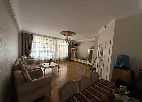 Satılır 4 otaqlı mənzil 137 m²